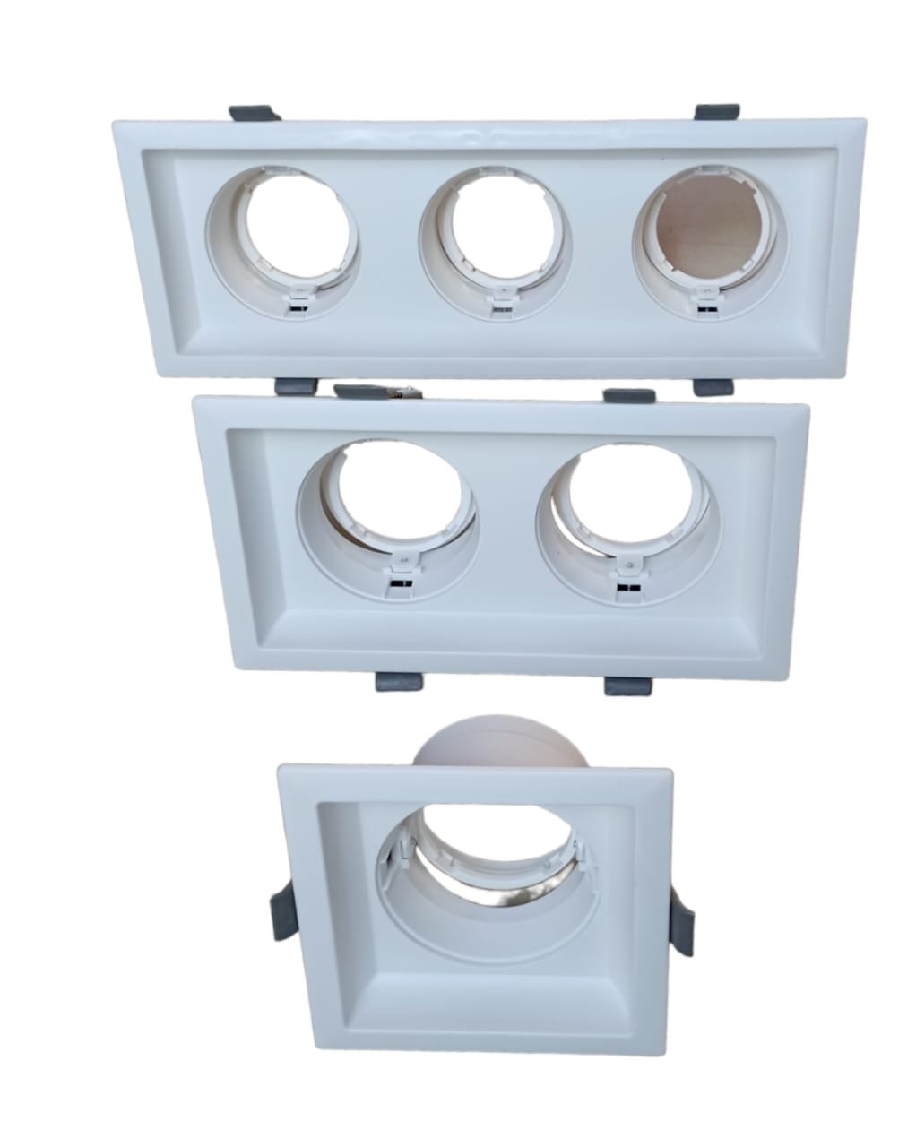 SPOTLIGHT FRAME